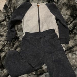Boys sweatsuit